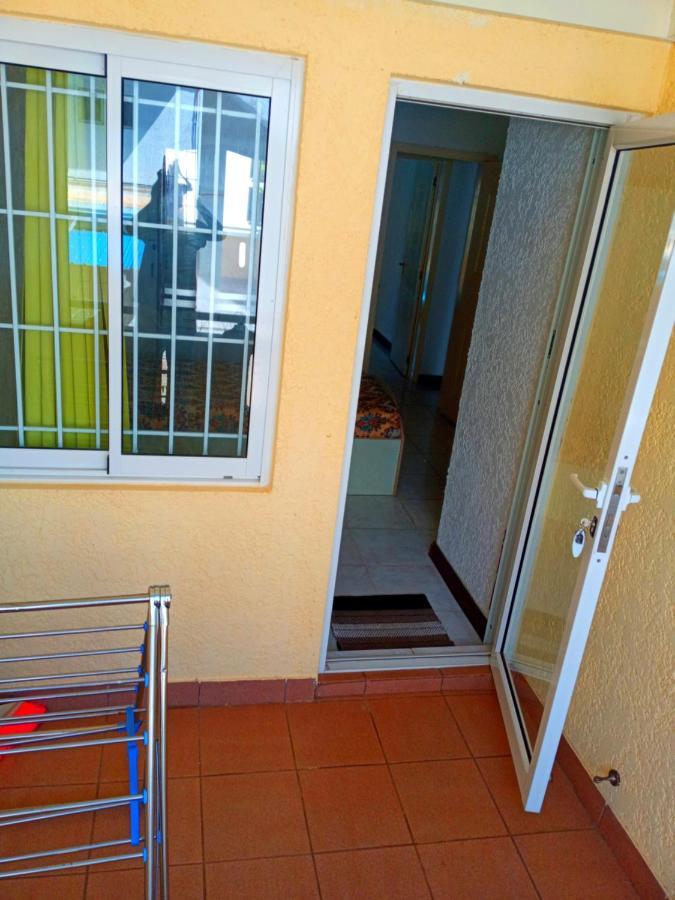 Prim 29 Villa Flic en Flac Exterior photo